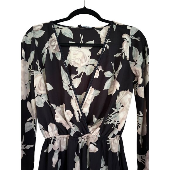 Audrey 3+1 Floral Long Sleeve V-Neck Romper With Elastic Waist - Picture 3 of 12